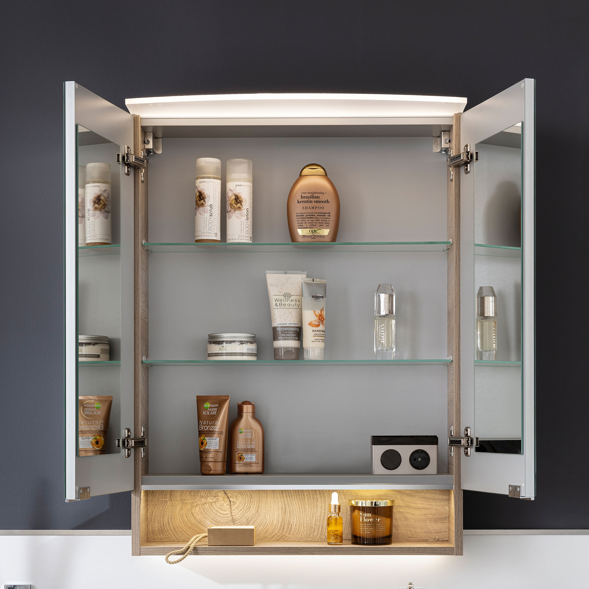 B.Style LED Spiegelschrank 60 cm Korpusfarbe: Nature Oak