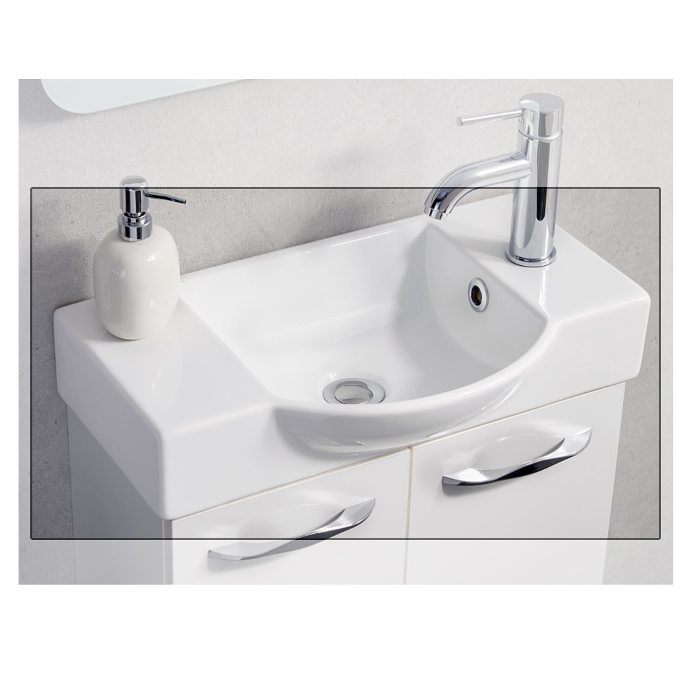 Gäste WC Keramikbecken Hahnloch rechts