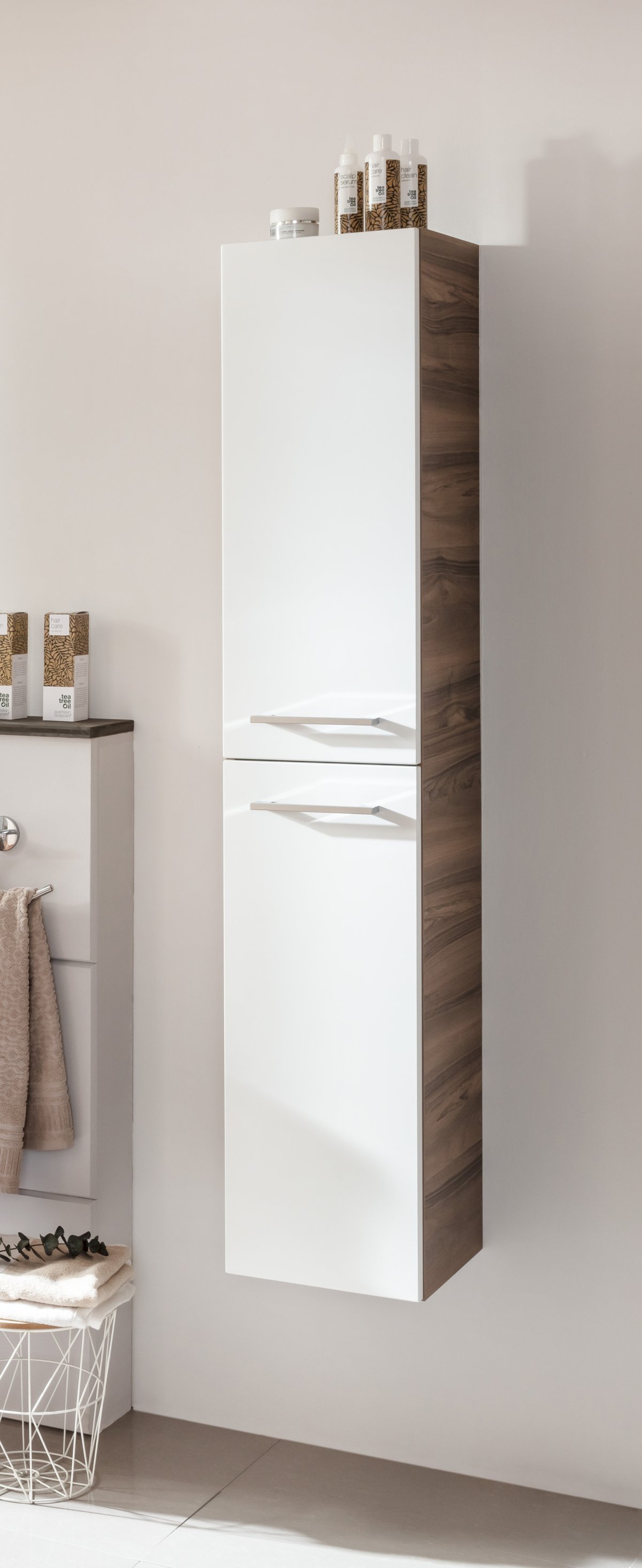 Verona Hochschrank rechts - Weiß Hochglanz - Nussbaum