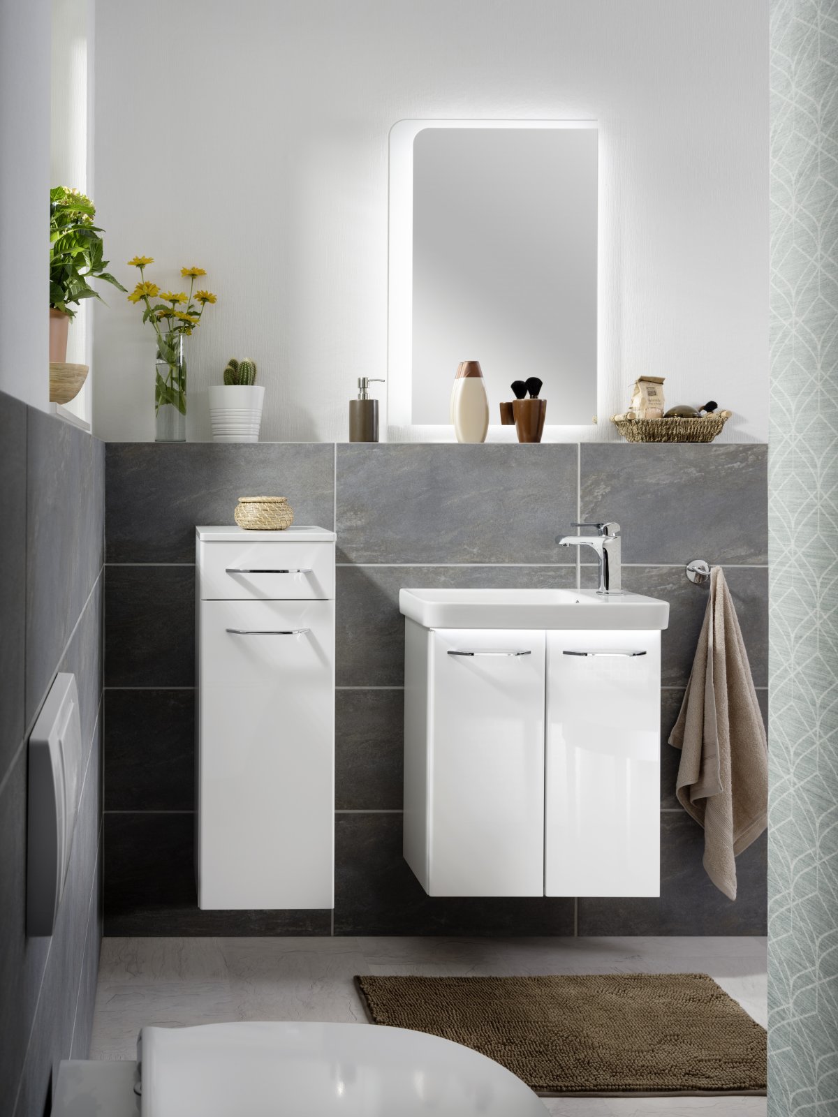 Kera Gäste WC Waschtisch links